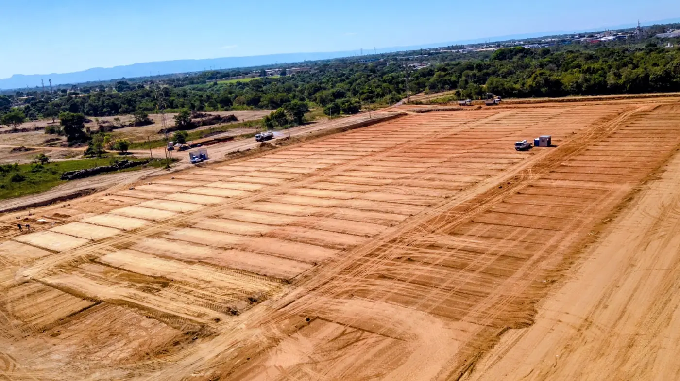 Vista de loteamento em fase de terraplenagem